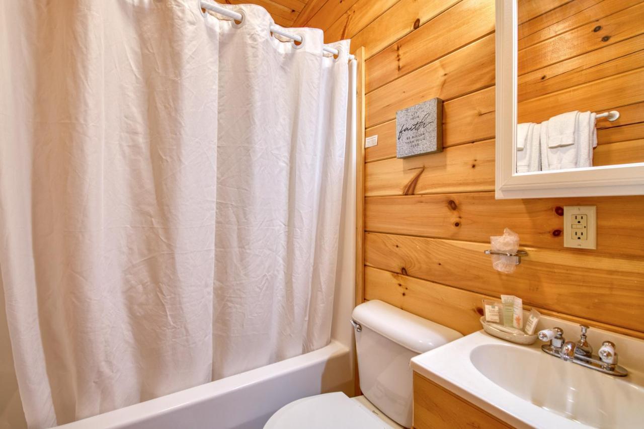 Campground Cabin Lake Junaluska Exterior foto